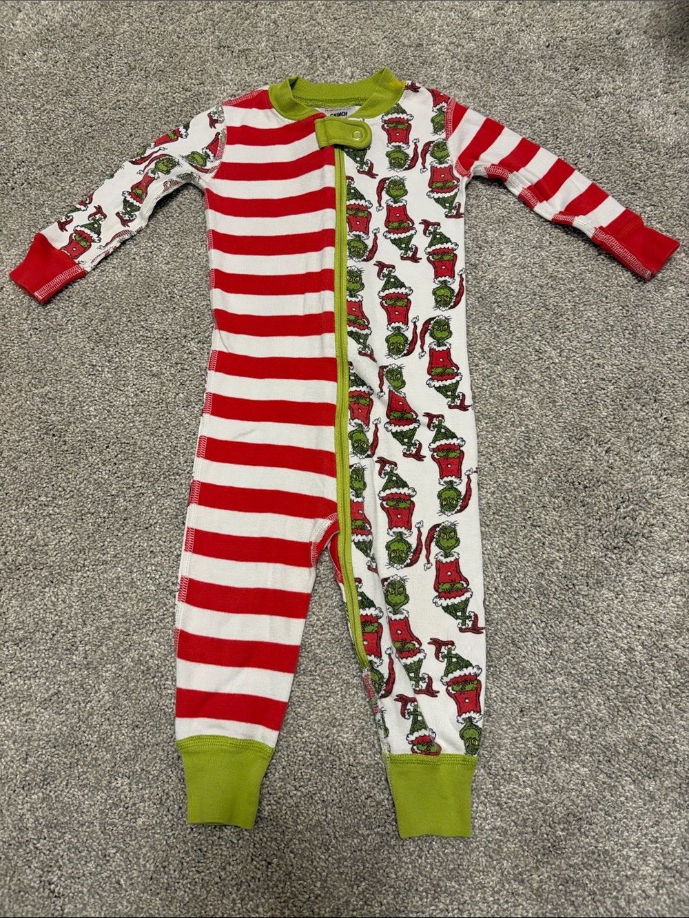 Hanna Andersson Grinch infant One-Piece pajamas 12-18 months